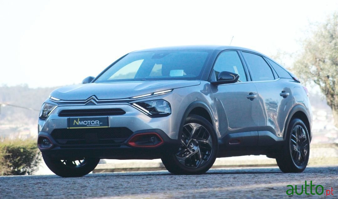 2022' Citroen C4 photo #1