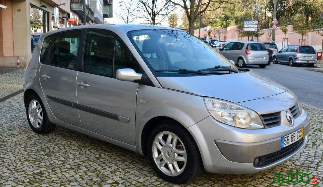 2005' Renault Scenic photo #4