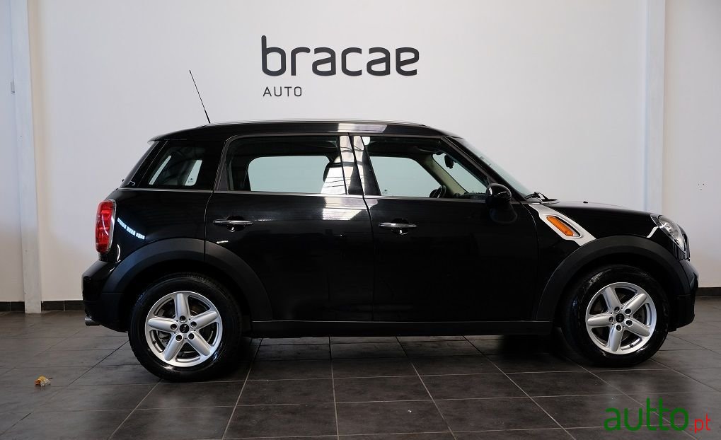 2013' MINI Countryman photo #3