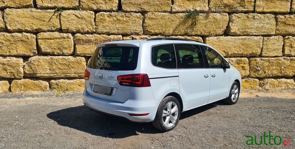 2018' SEAT Alhambra photo #2