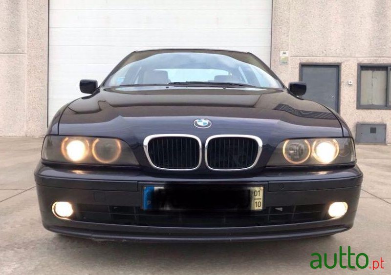 2001' BMW 525 525D photo #1