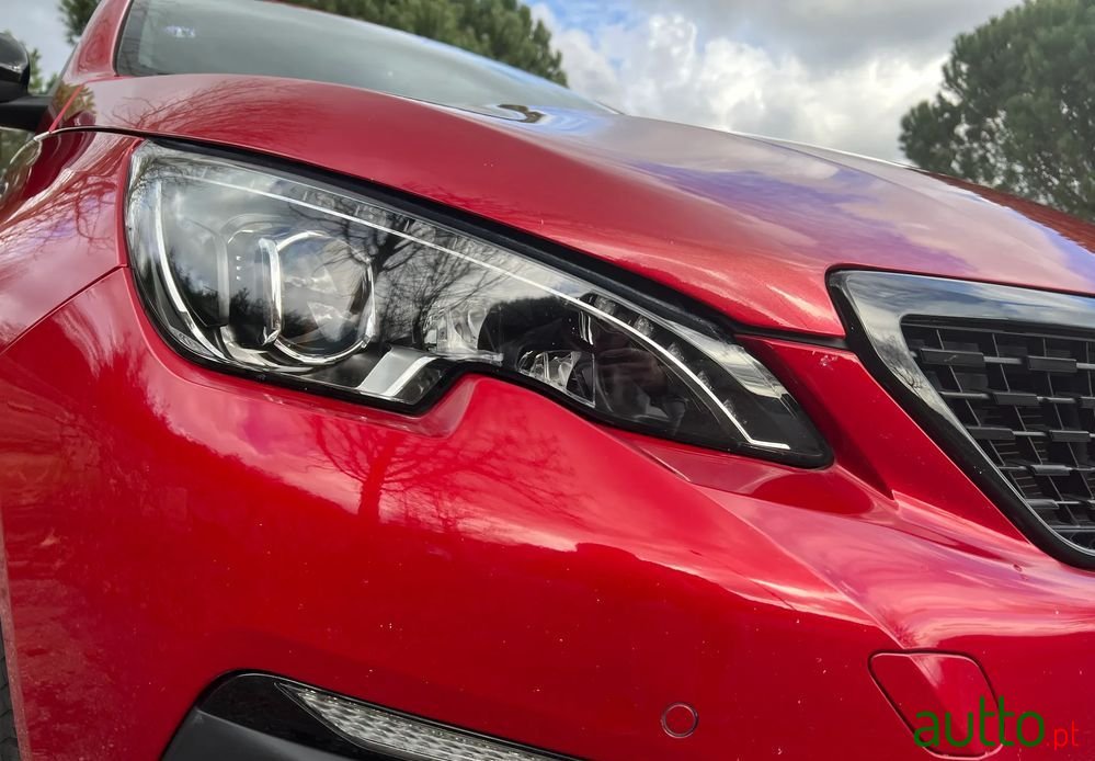 2019' Peugeot 308 photo #5