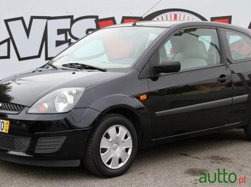 2008' Ford Fiesta Trend photo #1