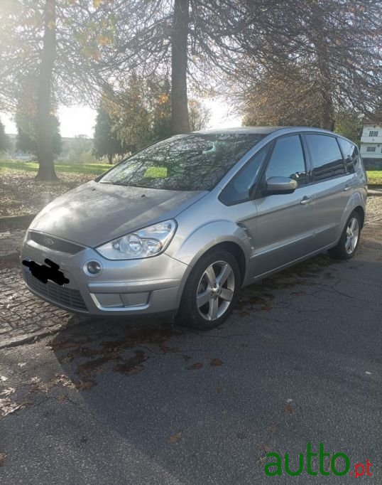 2006' Ford S-Max photo #2