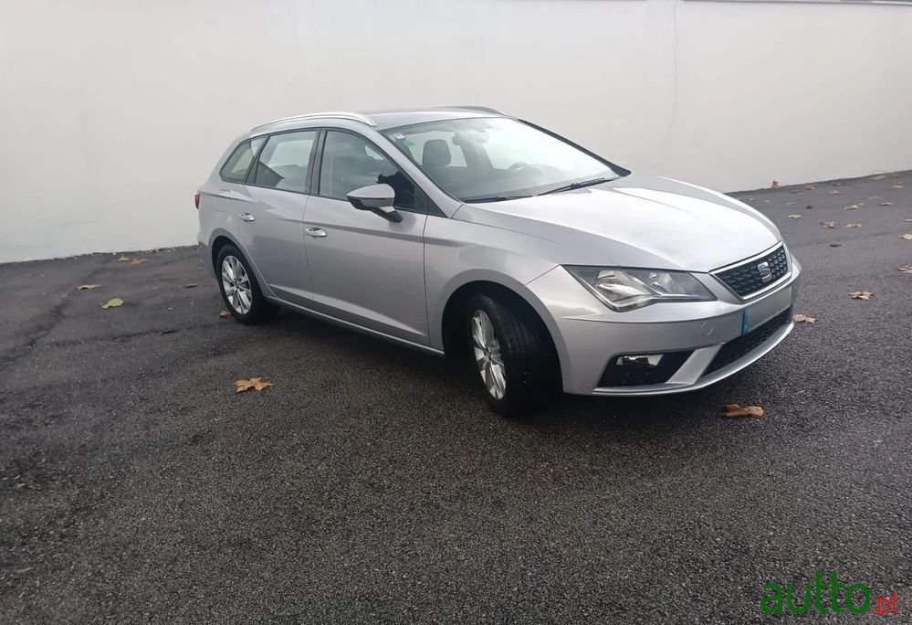 2018' SEAT Leon St photo #3