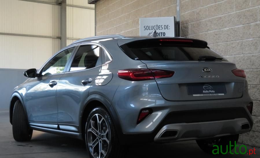 2021' Kia XCeed 1.0 T-Gdi Drive photo #3