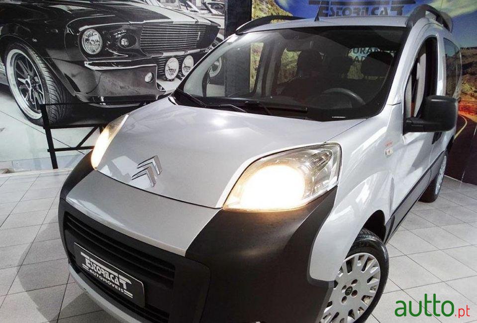 2009' Citroen Nemo 1.4 Hdi photo #2