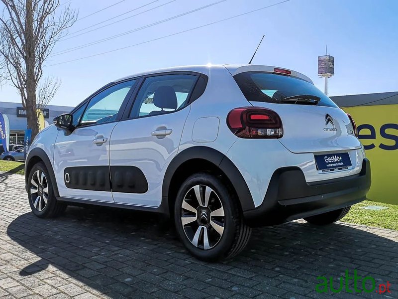 2020' Citroen C3 photo #3