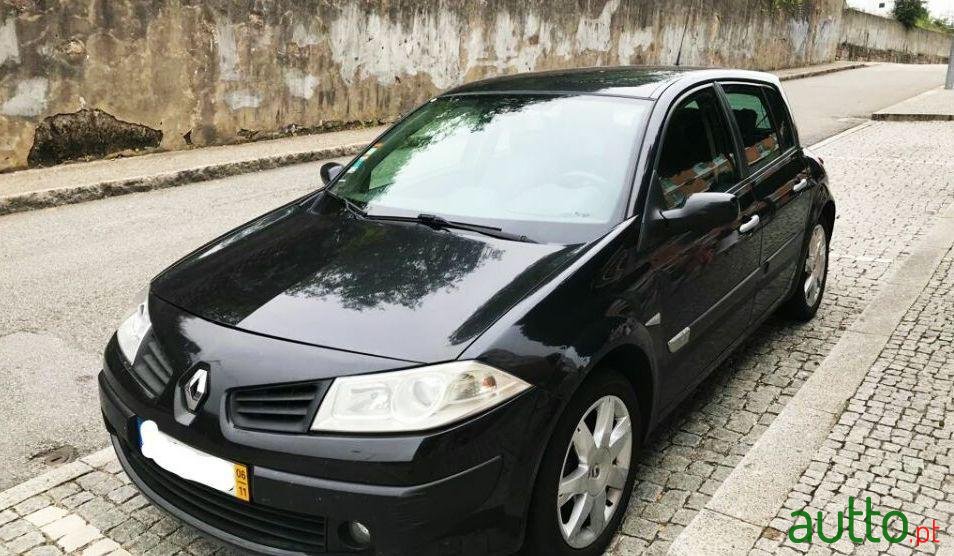 2006' Renault Megane photo #1