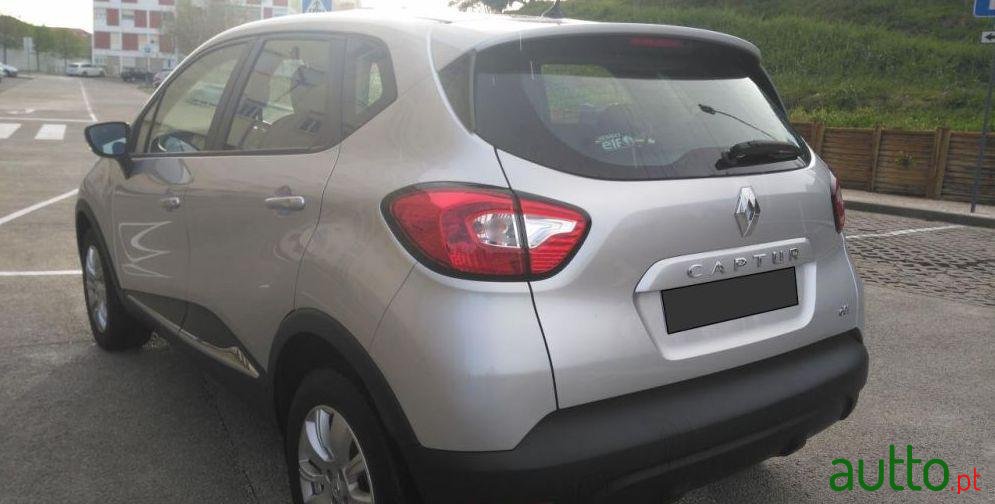 2016' Renault Captur 1.5 Dci Exclusive photo #2