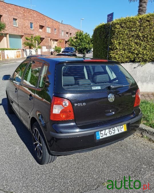 2003' Volkswagen Polo photo #3
