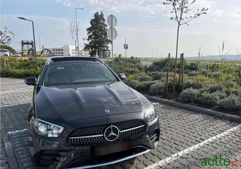 2021' Mercedes-Benz Classe E De Amg Line photo #1