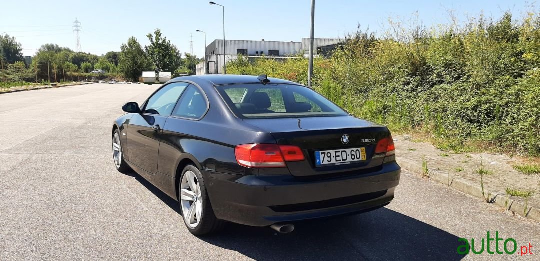 2007' BMW 320 photo #4