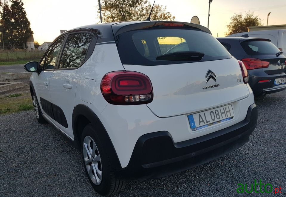 2020' Citroen C3 photo #4