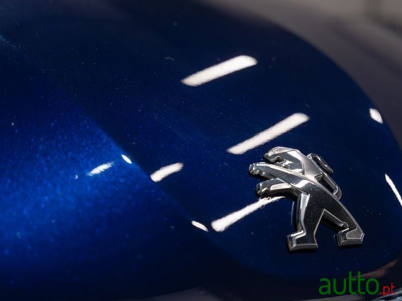 2019' Peugeot 208 photo #3