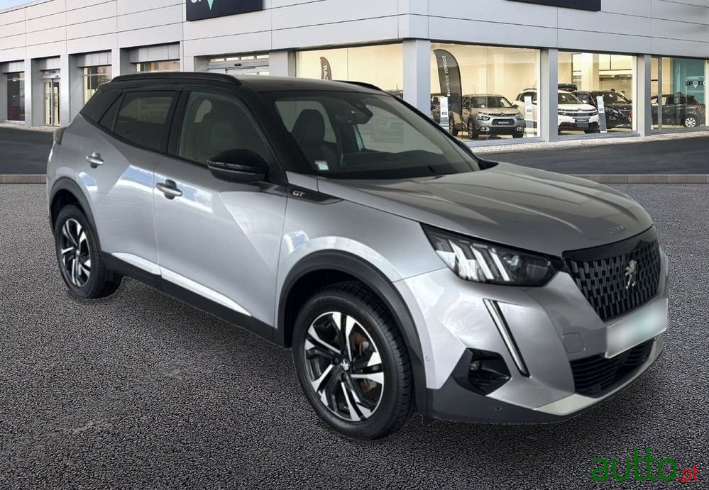 2021' Peugeot 2008 photo #3