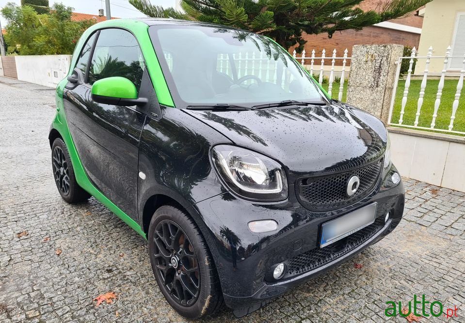 2018' Smart Fortwo photo #5