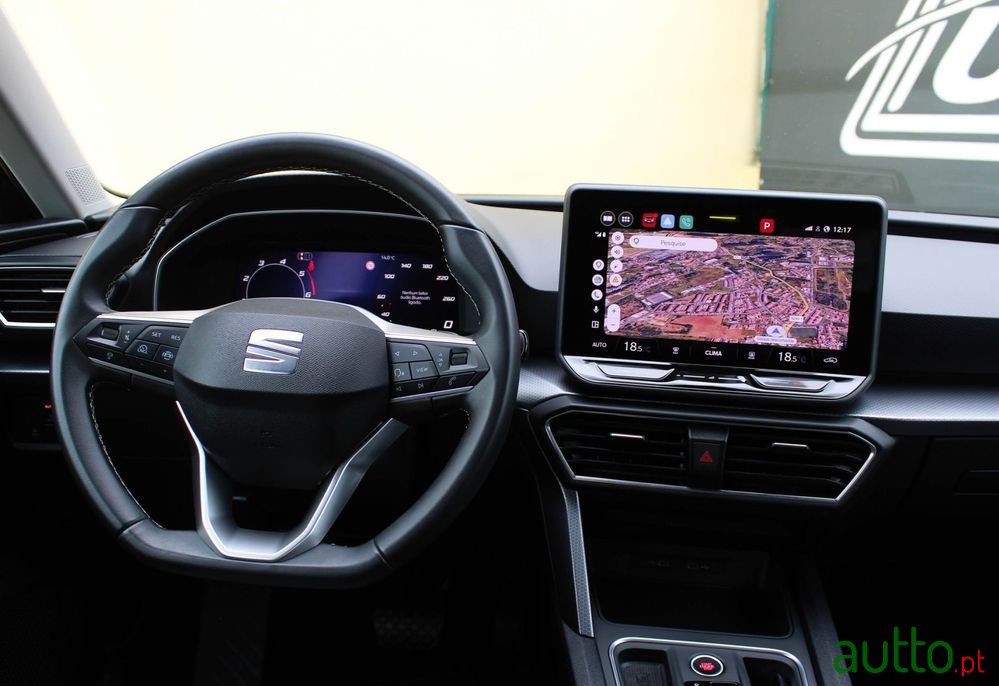2024' SEAT Leon St 2.0 Tdi Style Dsg photo #3