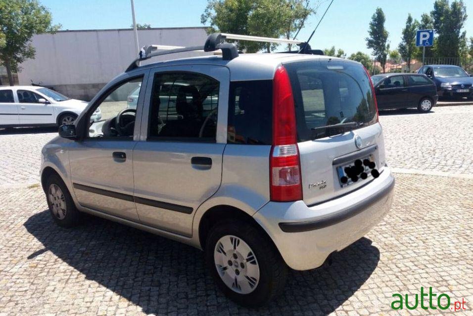 2005' Fiat Panda photo #2