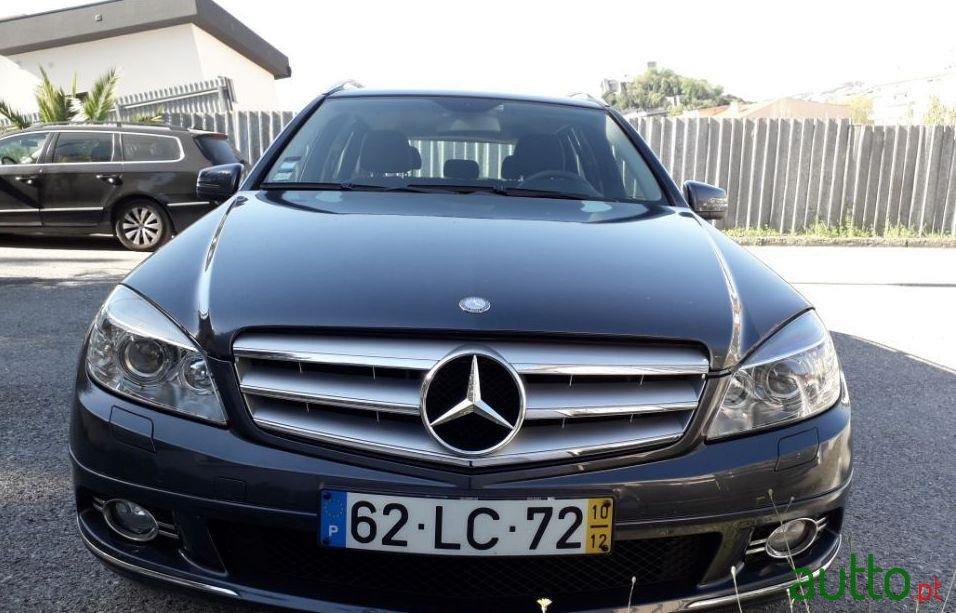 2010' Mercedes-Benz C-220 photo #2