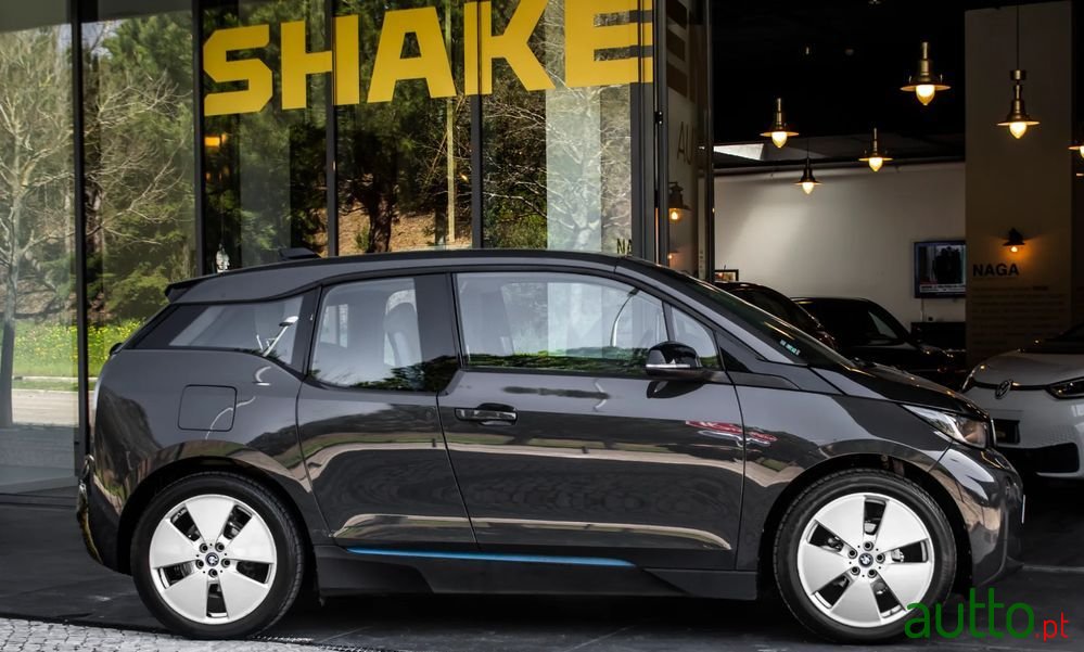 2015' BMW Série I Standard photo #5