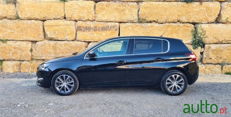 2017' Peugeot 308 photo #4