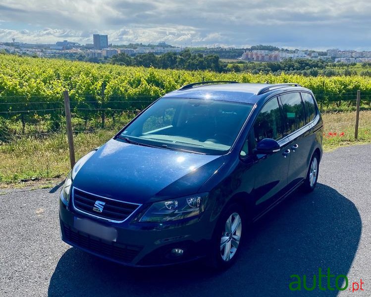 2017' SEAT Alhambra photo #2