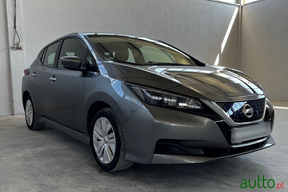 2020' Nissan Leaf 40 Kwh Acenta photo #1