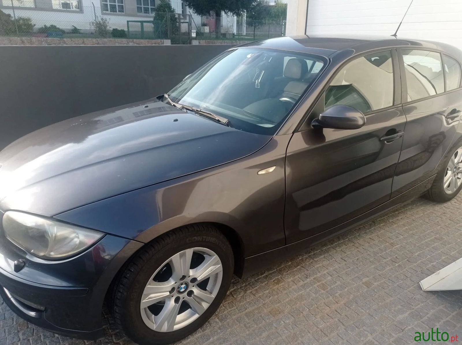 2007' BMW 120 photo #1