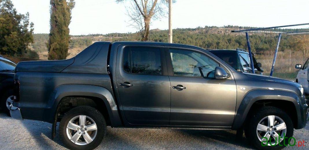 2018' Volkswagen Amarok photo #2