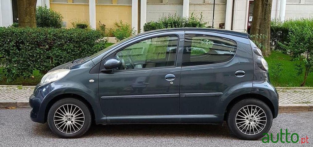 2008' Citroen C1 1.4 Hdi photo #2