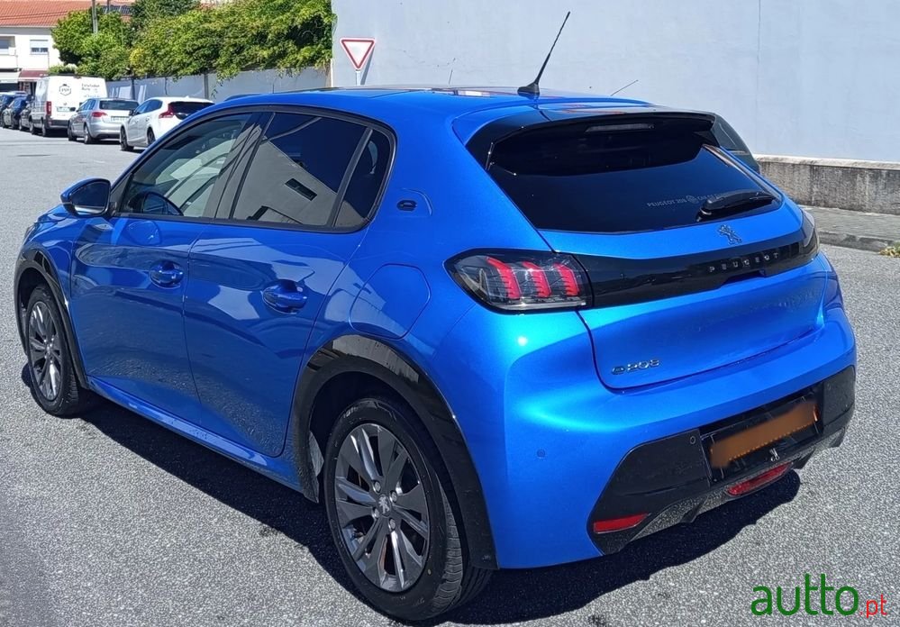 2020' Peugeot e-208 Allure Pack photo #4