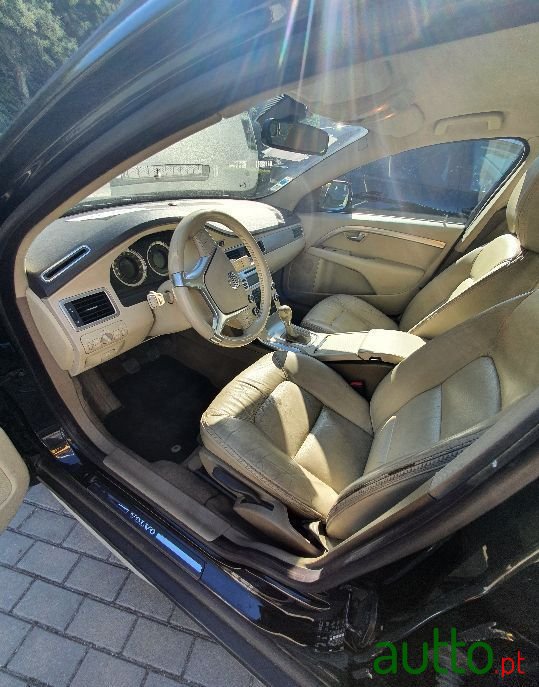 2010' Volvo Xc-70 photo #5