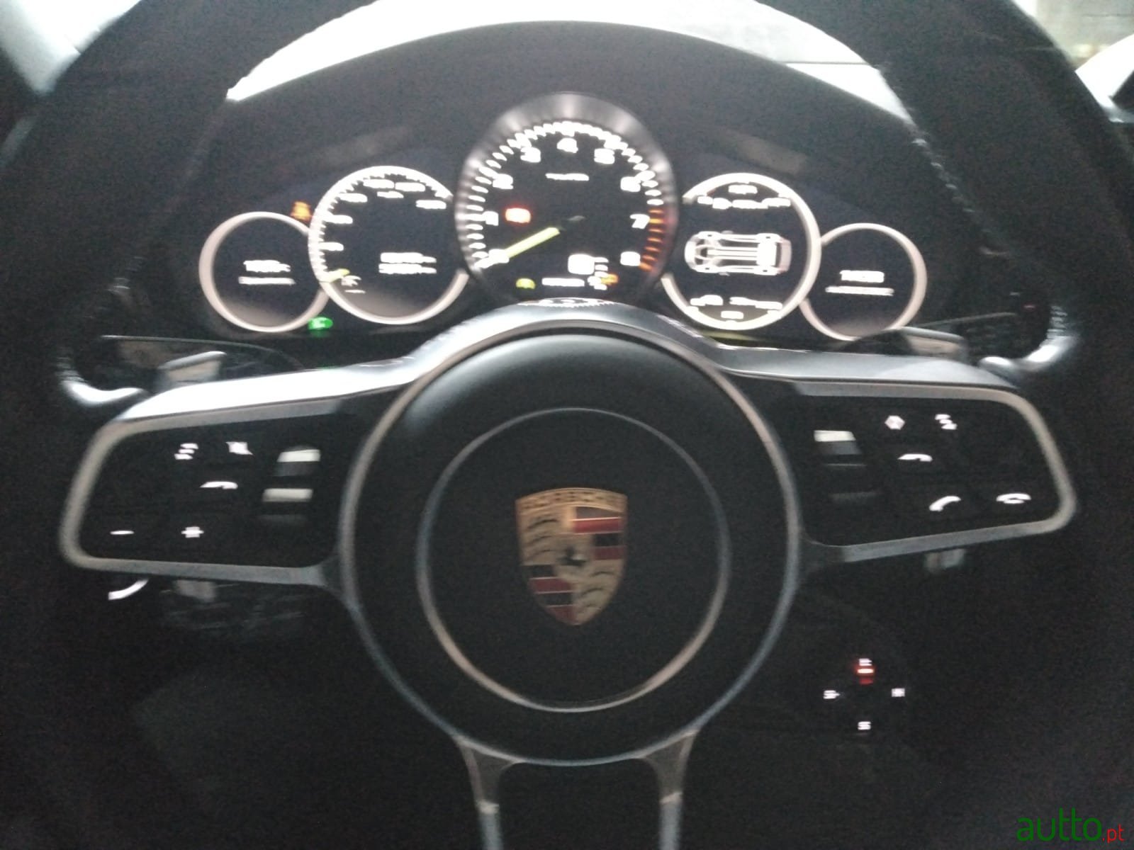 2018' Porsche Panamera sport turismo plug in hybrid photo #4