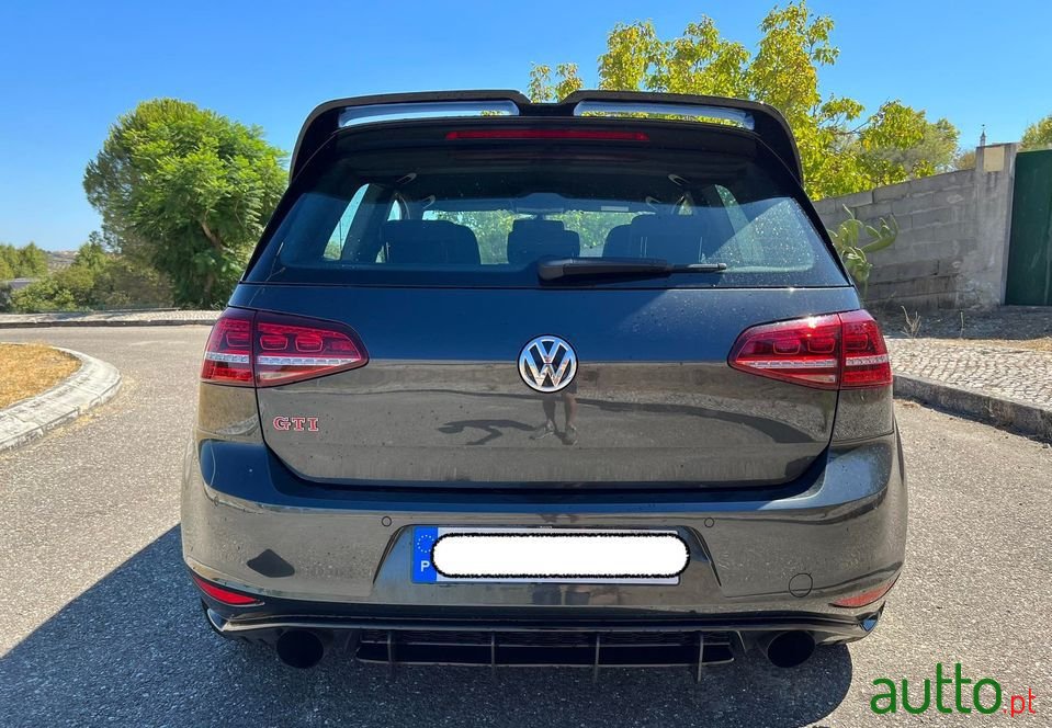 2013' Volkswagen Golf photo #5