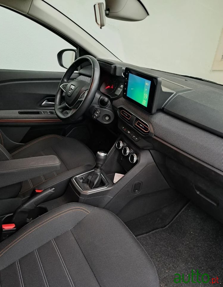 2021' Dacia Sandero photo #4