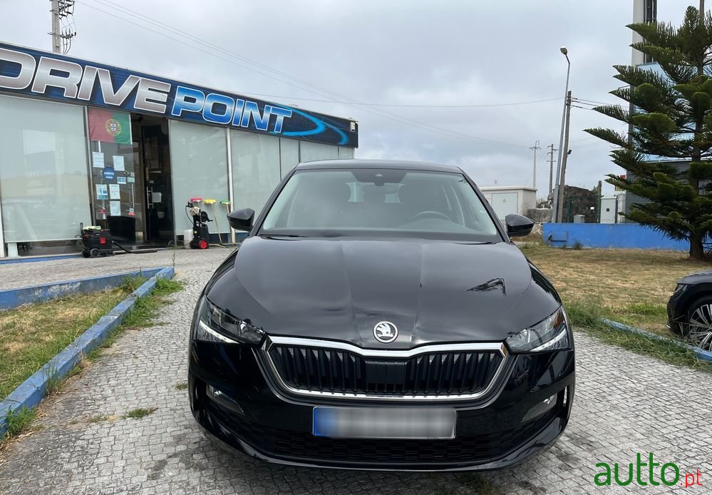 2023' Skoda Scala 1.0 Tsi Style photo #3