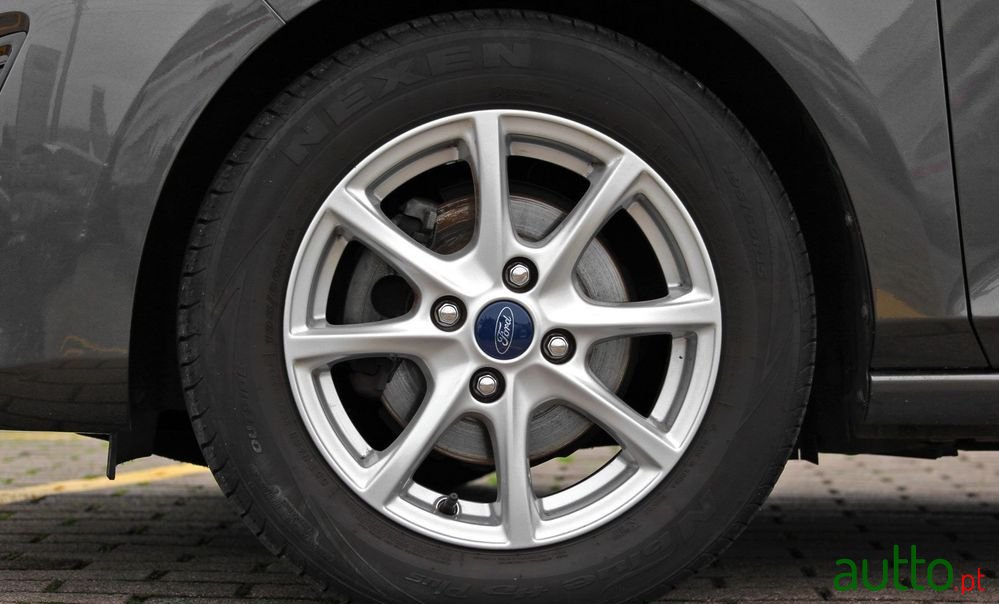 2018' Ford Fiesta 1.5 Tdci Business photo #4