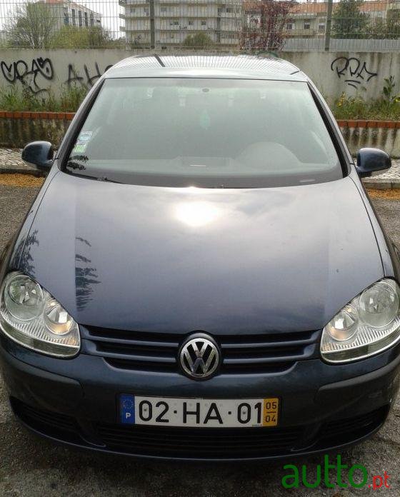 2005' Volkswagen Golf 1.9 TDi 6V Confortline photo #2