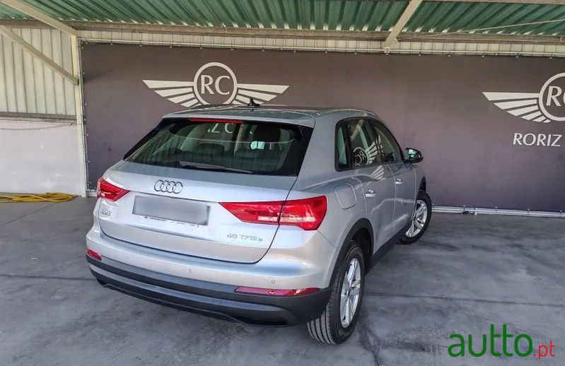 2021' Audi Q3 45 Tfsie S Tronic photo #5