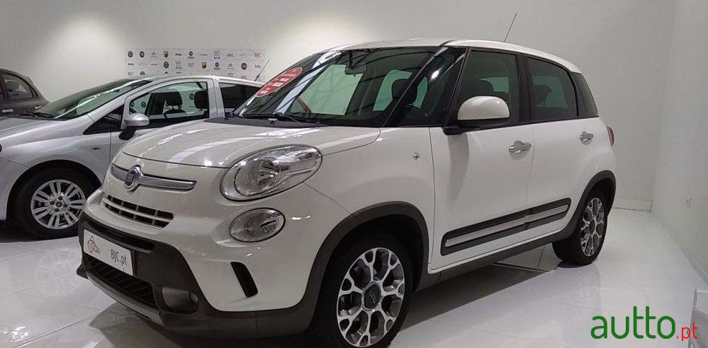 2016' Fiat 500L 1.3 Mj Trekking S&S photo #2