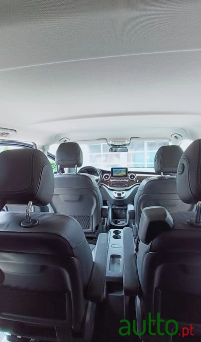 2016' Mercedes-Benz V-250 photo #6