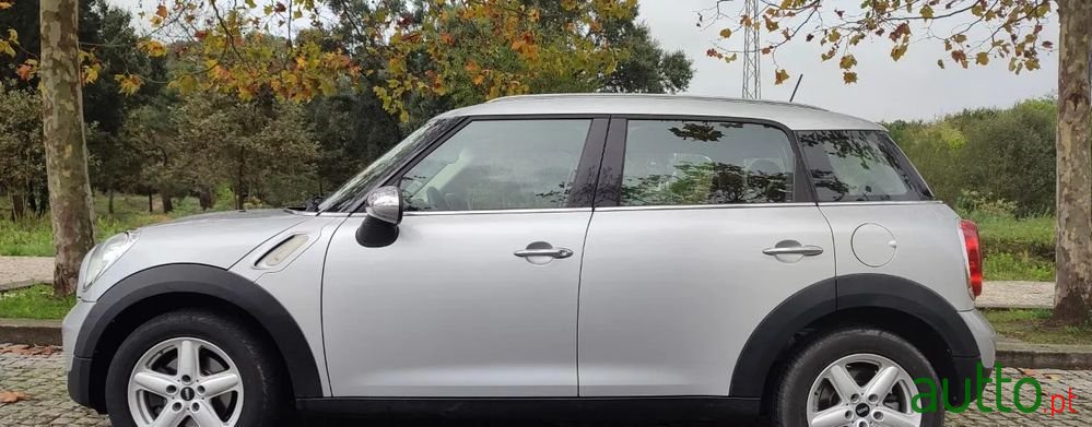 2014' MINI Countryman One D photo #4