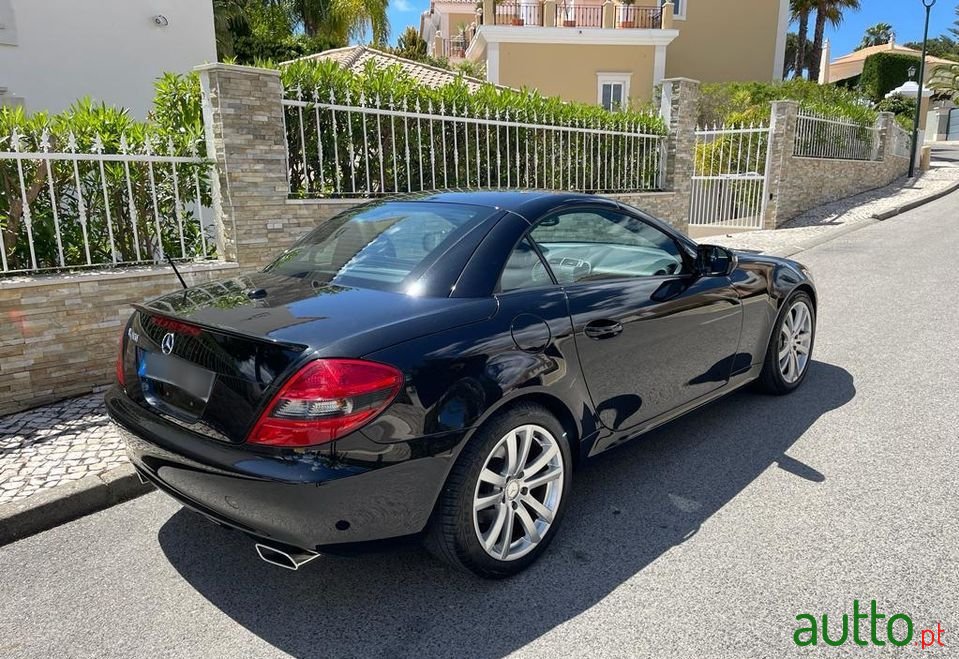 2011' Mercedes-Benz Slk-300 photo #6