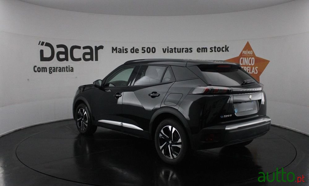 2022' Peugeot e-2008 photo #5