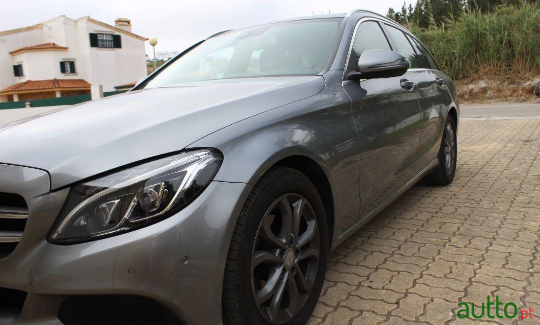 2016' Mercedes-Benz C-220 photo #2