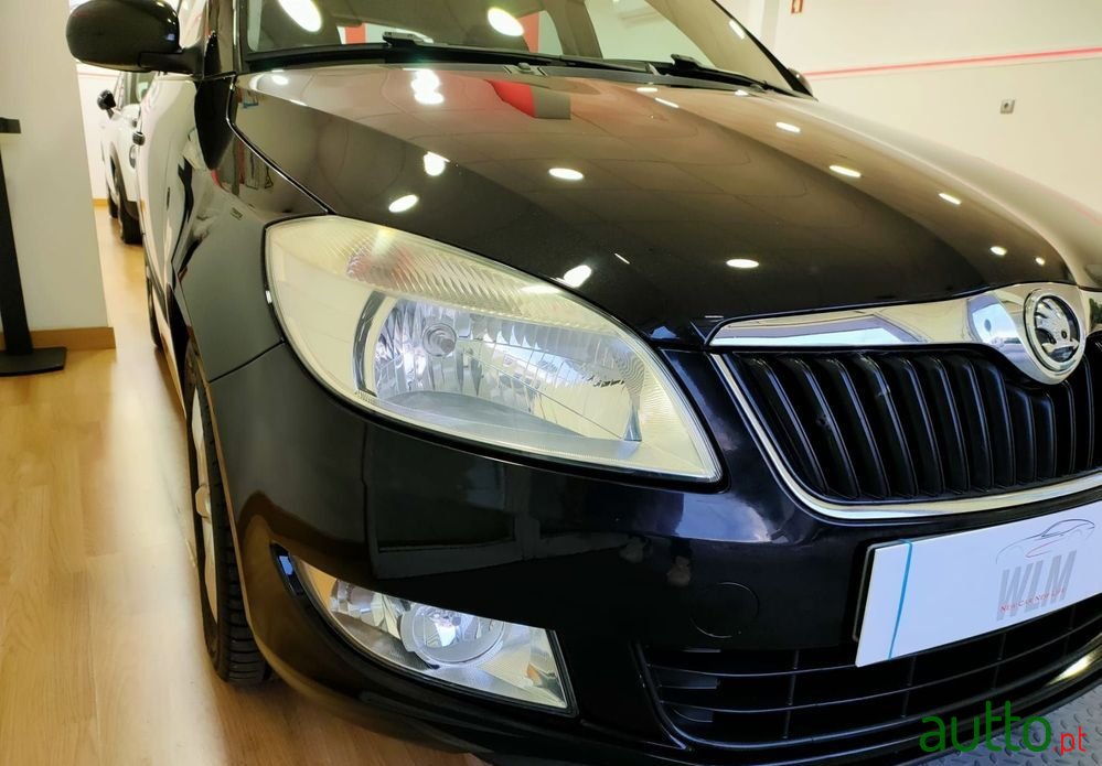 2011' Skoda Fabia 1.2 Tsi Ambiente photo #5