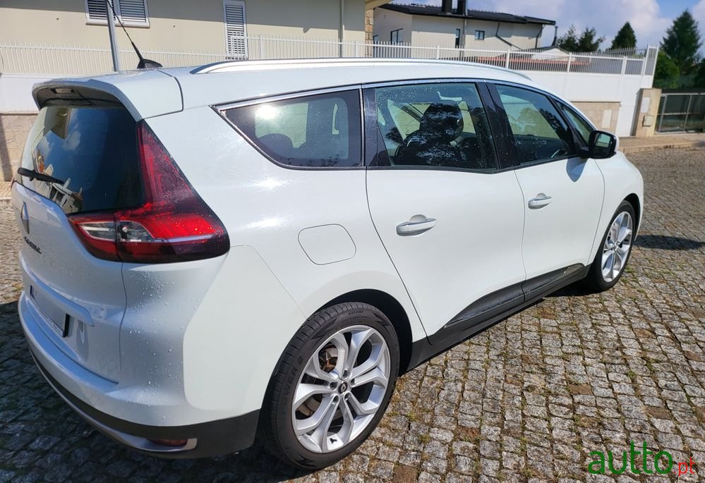 2018' Renault Grand Scenic photo #6