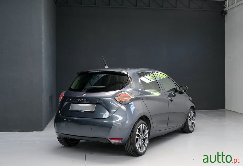 2021' Renault Zoe photo #3