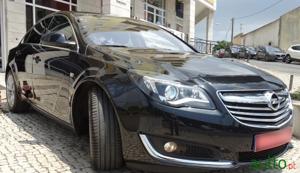 2015' Opel Insignia photo #2